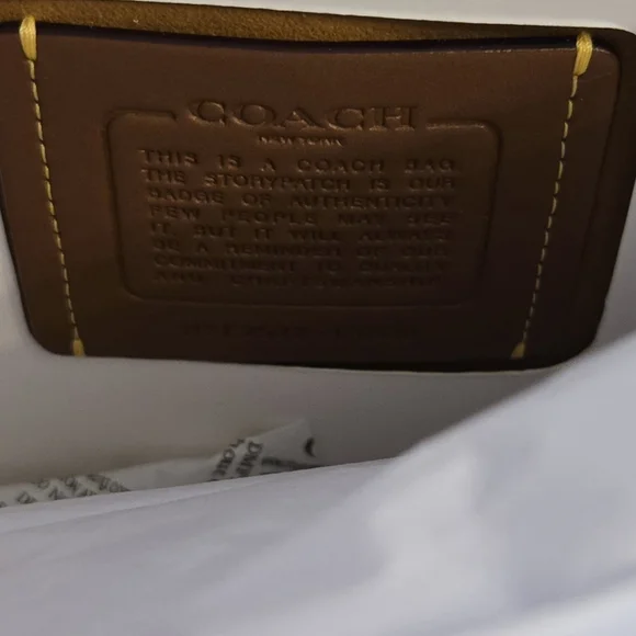 Coach Chain Tabby 30 In Honey Brown. - Picture 4 of 8